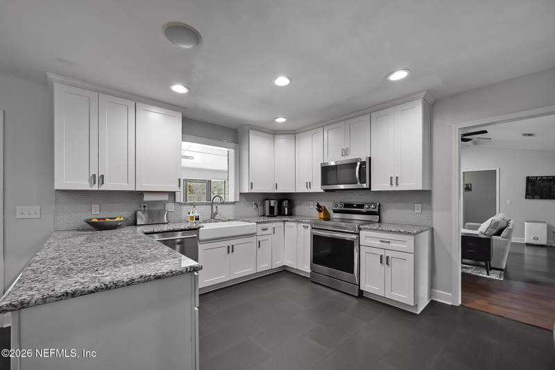 4 bedroom Single Family Residence at 9662 Trendle Lane, Trendle Grove, Jacksonville — photo 4
