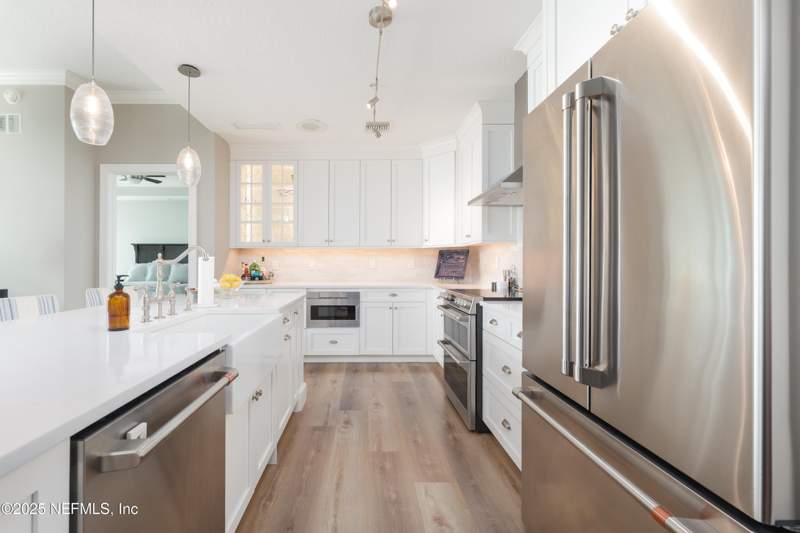 2 bedroom Condominium at 1431 Riverplace Boulevard #2506, The Peninsula At St Johns Center Condos, Jacksonville — photo 4