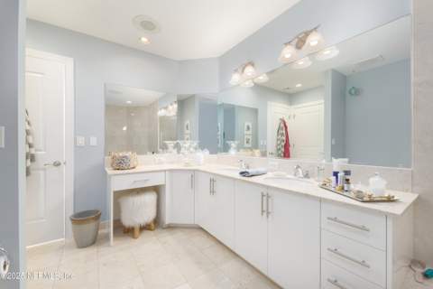 1431 Riverplace Boulevard #2506, Jacksonville FL - photo 21 of 56