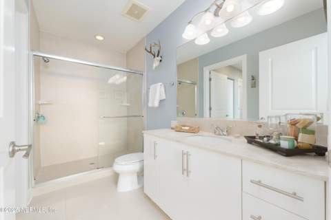1431 Riverplace Boulevard #2506, Jacksonville FL - photo 24 of 56