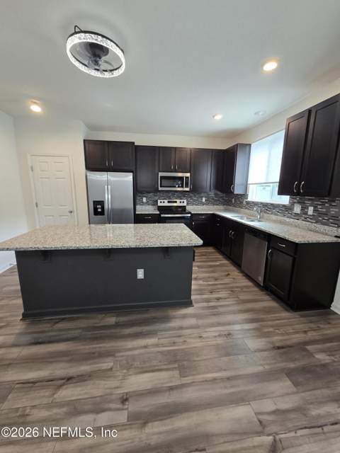 6788 Burnt Creek Road, Jacksonville FL - photo 12 of 25