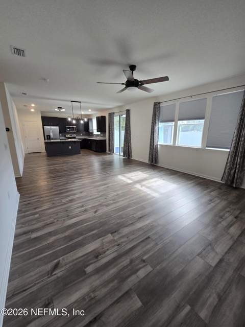 6788 Burnt Creek Road, Jacksonville FL - photo 13 of 25