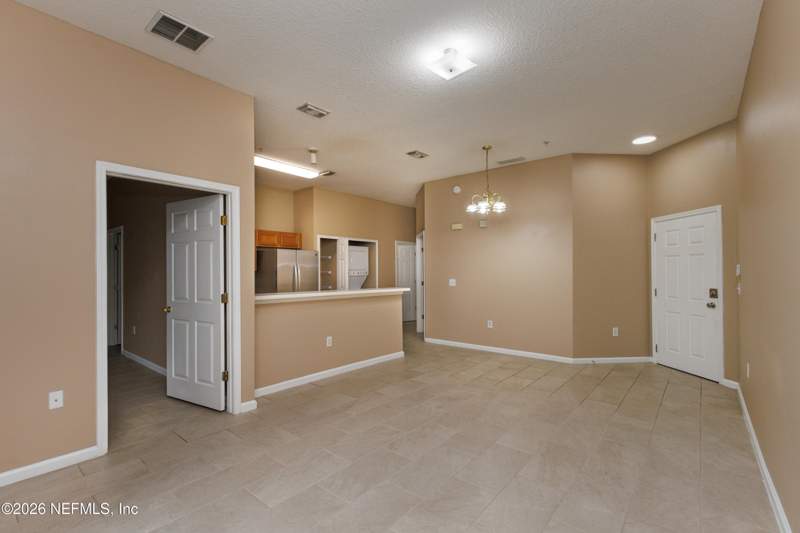 2 bedroom Condominium at 6070 Maggies Circle #105, Natures Hideaway, Jacksonville — photo 4