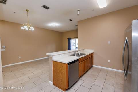6070 Maggies Circle #105, Jacksonville FL - photo 12 of 25