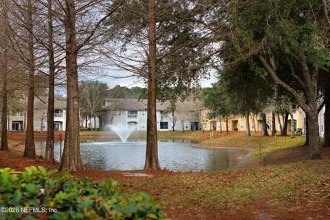6070 Maggies Circle #105, Jacksonville FL - photo 21 of 25