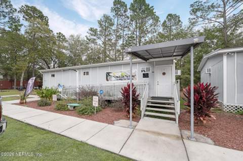 6647 Jammes Road, Jacksonville FL - photo 9 of 17