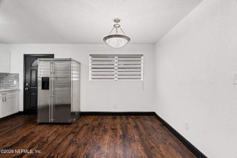 7032 Deauville Road, Jacksonville FL - photo 13 of 44