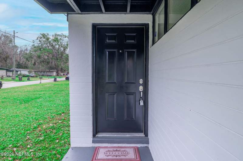 4 bedroom Single Family Residence at 7032 Deauville Road, Normandy, Jacksonville — photo 4