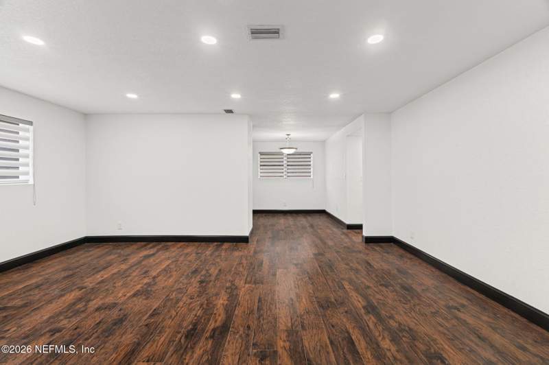 4 bedroom Single Family Residence at 7032 Deauville Road, Normandy, Jacksonville — photo 5