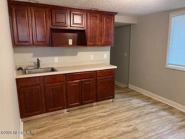 3 bedroom Single Family Residence at 3719 Whitehall Street, Brookdale, Jacksonville — photo 4