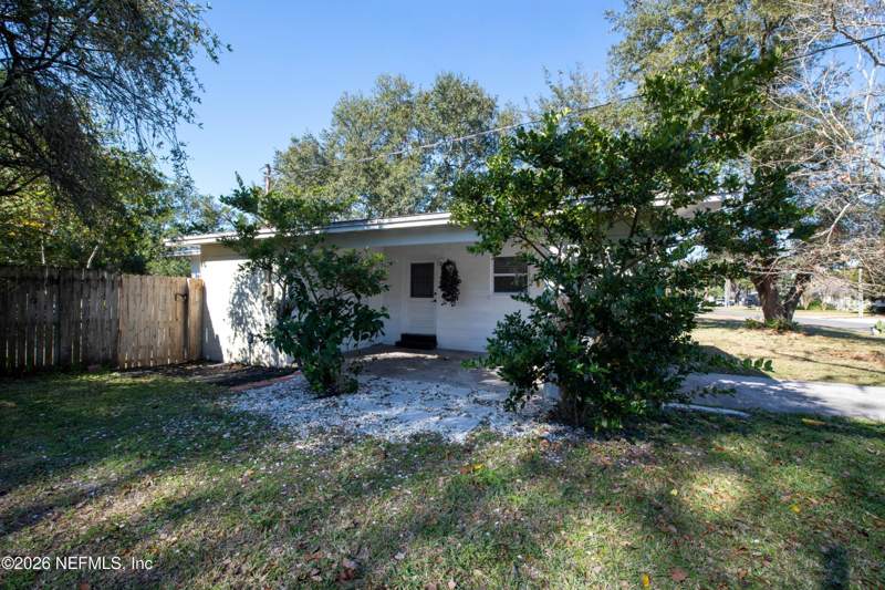 3 bedroom Single Family Residence at 1869 Arden Way, Ocean Forest, Jacksonville Beach — photo 2