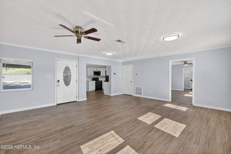 3 bedroom Single Family Residence at 228 SE 66th Street, Lake Bedford Shores, Starke — photo 5