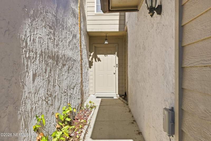 3 bedroom Townhouse at 10155 Brookwood Forest Boulevard, Brookwood Forest, Jacksonville — photo 3