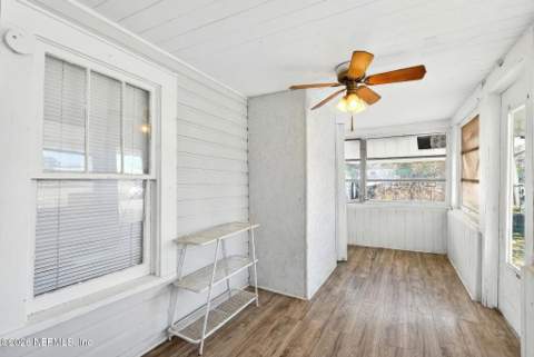 5021 Shannon Avenue, Jacksonville FL - photo 18 of 20