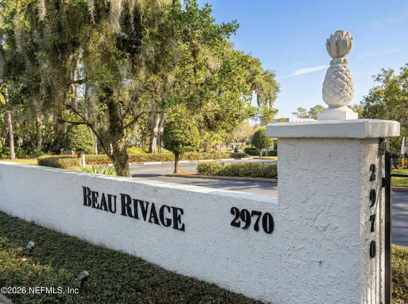 3 bedroom Condominium at 2970 St Johns Avenue #2D, Beau Rivage, Jacksonville — photo 2