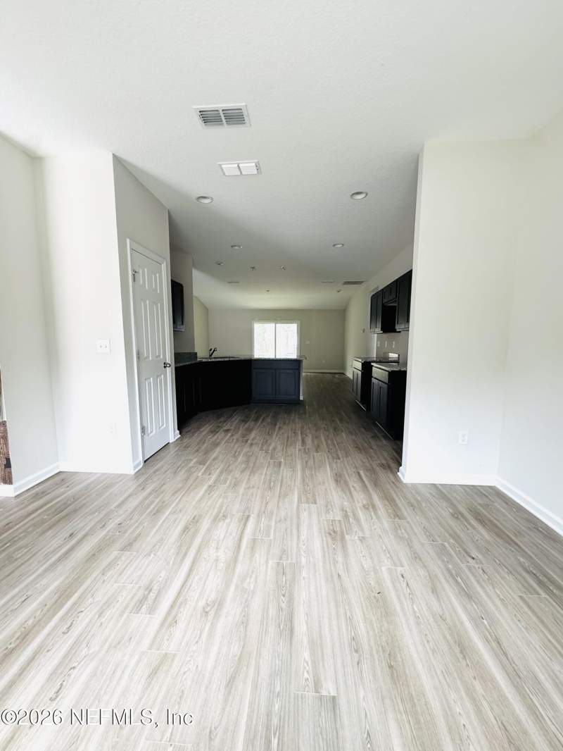 4 bedroom Single Family Residence at 3501 Stillman Street, Spring Park, Jacksonville — photo 5
