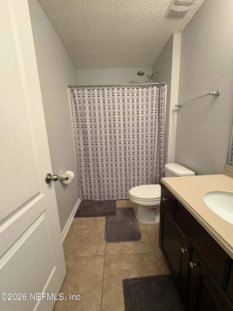5427 Parkside Lakes Drive, Jacksonville FL - photo 22 of 24