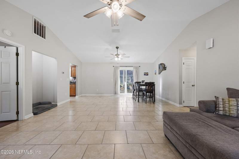 3 bedroom Single Family Residence at 870 Hibernia Forest Drive, Hibernia Forest, Fleming Island — photo 4
