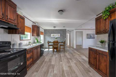 1119 NE County Road 125, Lawtey FL - photo 6 of 11
