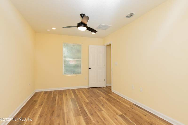 3 bedroom Single Family Residence at 6026 Dunmire Avenue, Dinsmore, Jacksonville — photo 5