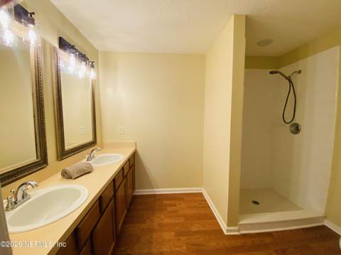 13715 Richmond Park Drive #708, Jacksonville FL - photo 16 of 26