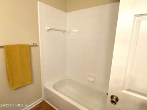 13715 Richmond Park Drive #708, Jacksonville FL - photo 21 of 26
