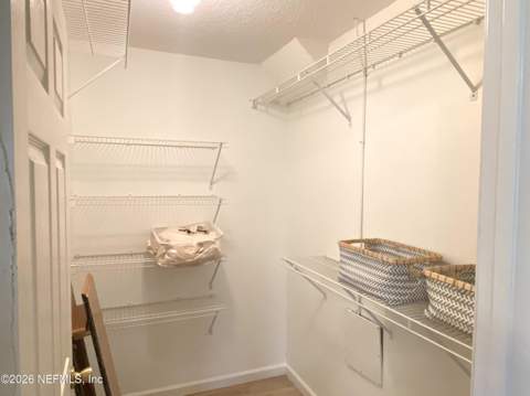 13715 Richmond Park Drive #708, Jacksonville FL - photo 18 of 26
