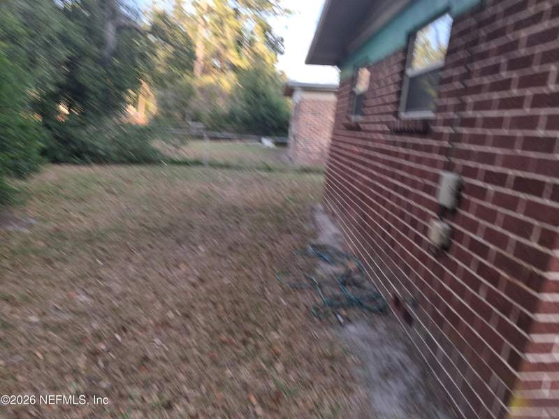 2 bedroom Single Family Residence at 2731 Floradale Drive, Floradale, Jacksonville — photo 4