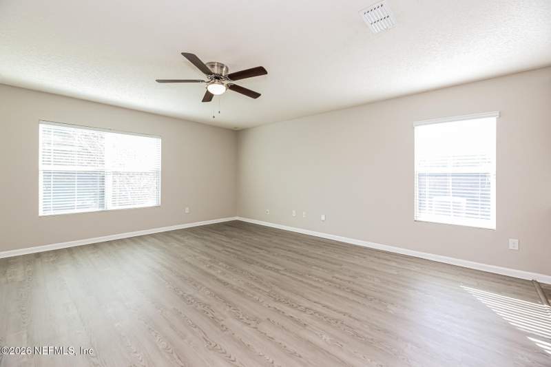 4 bedroom Single Family Residence at 6842 Langford Street, Villages Of Westport, Jacksonville — photo 3