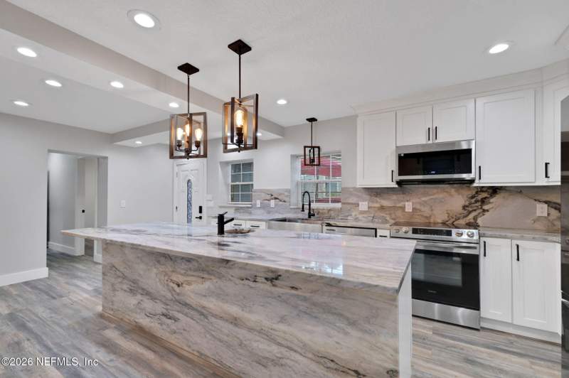 3 bedroom Single Family Residence at 5893 White Sands Road, Keystone, Keystone Heights — photo 3