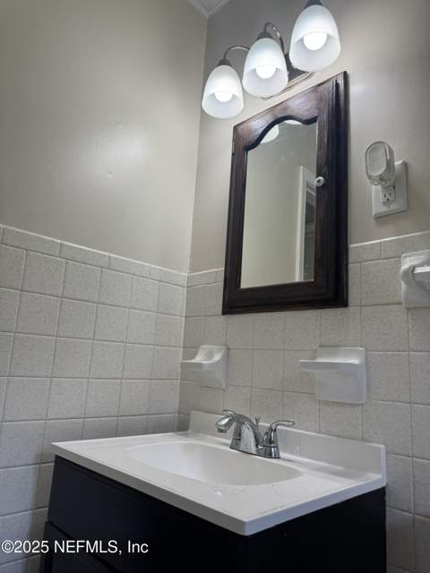 3413 Eve Drive, Jacksonville FL - photo 12 of 20