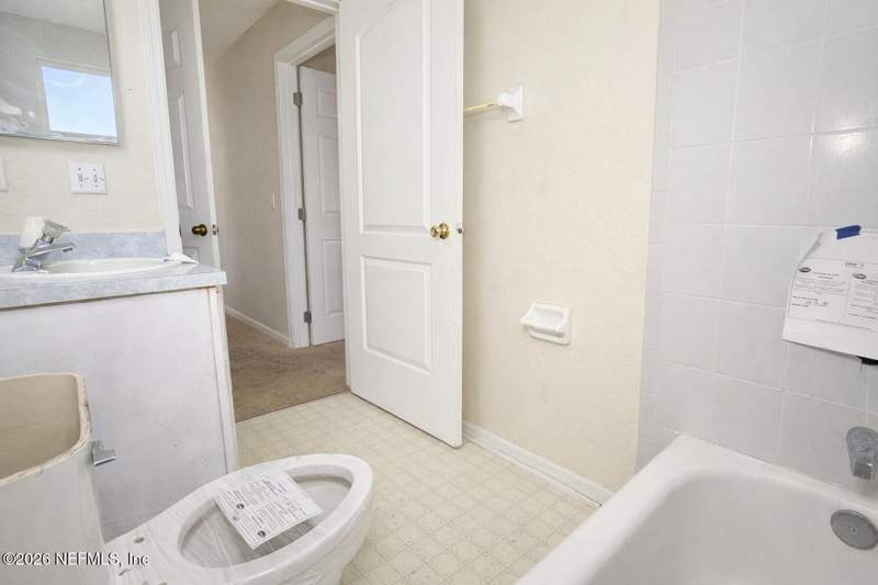 4 bedroom Single Family Residence at 735 Chestnut Oak Drive, Oakleigh Pointe, Jacksonville — photo 2