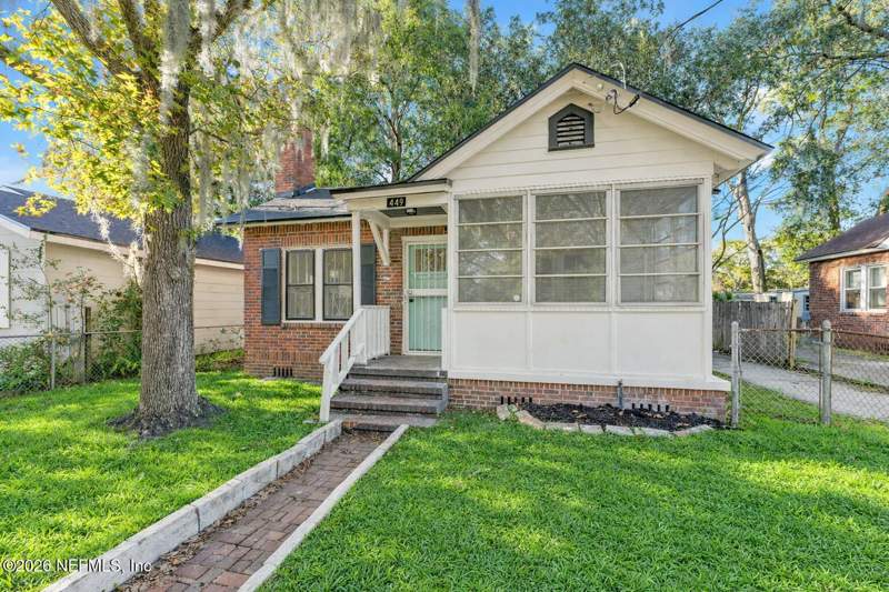 3 bedroom Single Family Residence at 449 Sunset Drive, Pearl Court, Jacksonville — photo 2