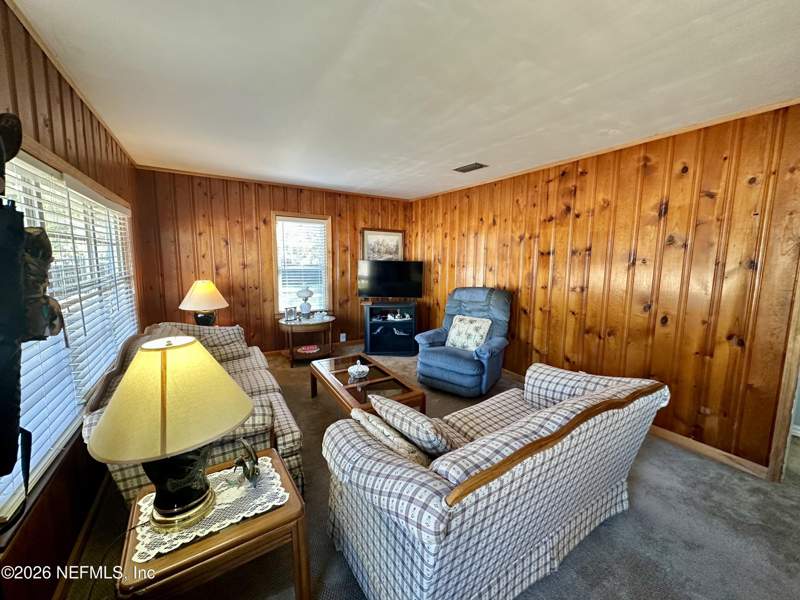 3 bedroom Single Family Residence at 221 Perry Street, Assessors Map, Pomona Park — photo 3