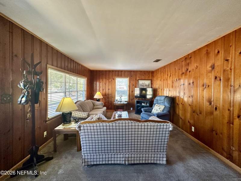 3 bedroom Single Family Residence at 221 Perry Street, Assessors Map, Pomona Park — photo 4