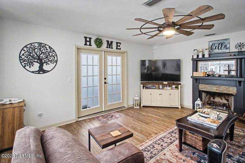 4 bedroom Single Family Residence at 6612 Camelot Court, Bonnie Forest, Keystone Heights — photo 5