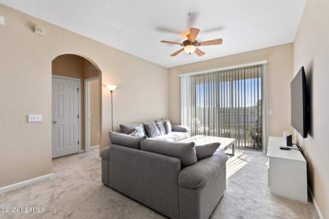 7801 Point Meadows Drive #8406, Jacksonville FL - photo 14 of 52