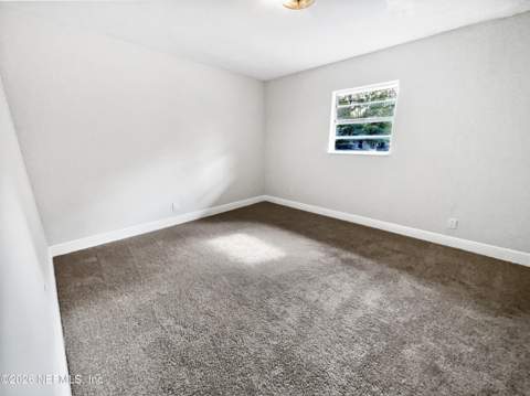 1575 W 33rd Street, Jacksonville FL - photo 12 of 17