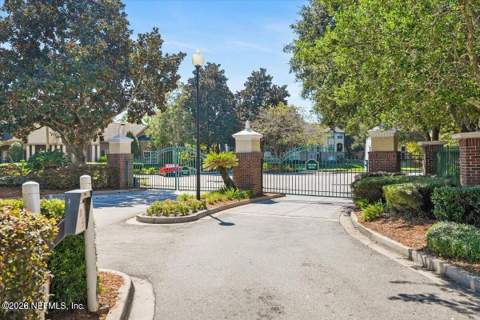 7800 Point Meadows Drive #631, Jacksonville FL - photo 19 of 27