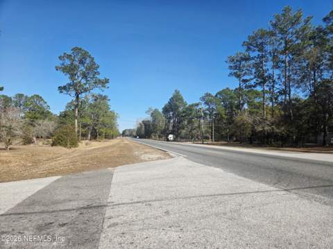 2487 Chaffee Road, Jacksonville FL - photo 7 of 11