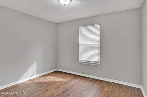 6975 Huntington Woods Circle, Jacksonville FL - photo 19 of 25