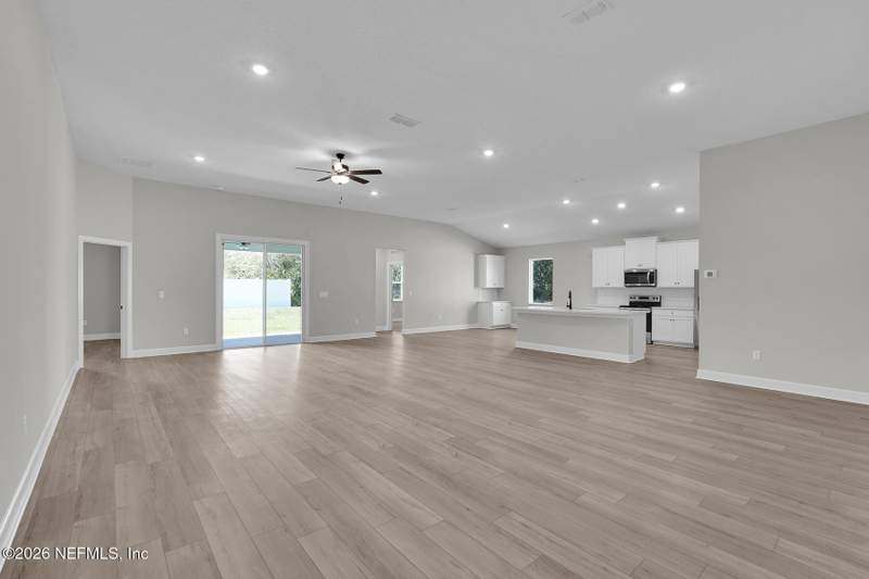 4 bedroom Single Family Residence at 12562 Big Juniper Drive, Villages Of Westport, Jacksonville — photo 3