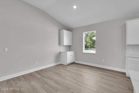 12562 Big Juniper Drive, Jacksonville FL - photo 10 of 21