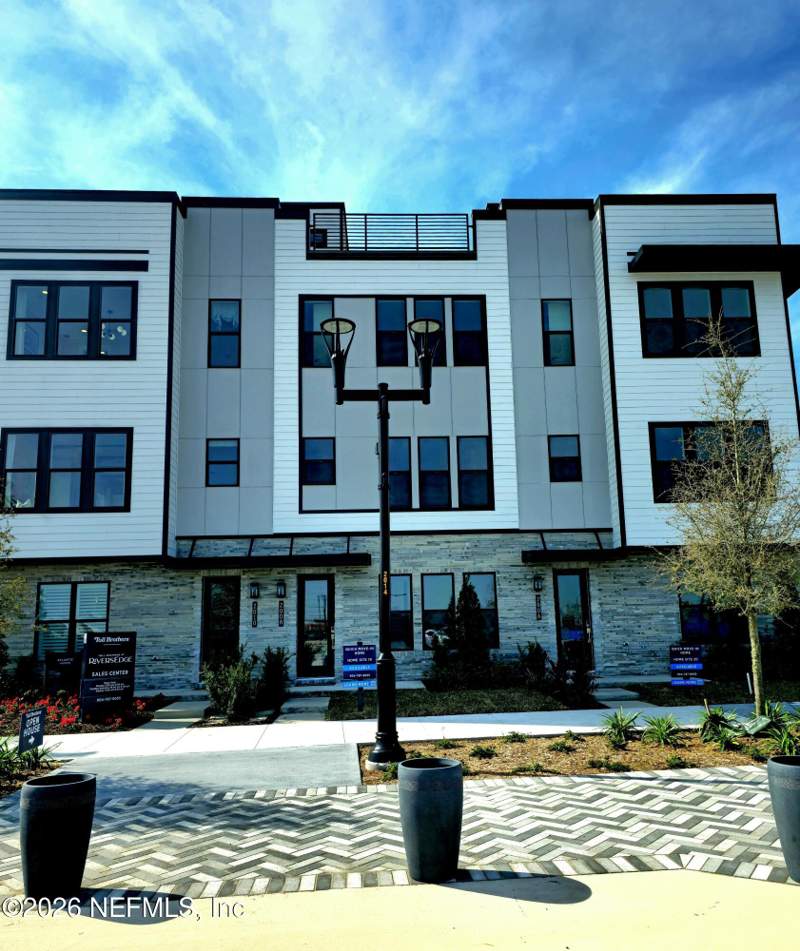 3 bedroom Townhouse at 2016 Prudential Drive, RiversEdge TownHomes, Jacksonville — photo 3
