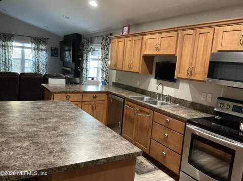 117 Underwood Drive, Palatka FL - photo 15 of 39