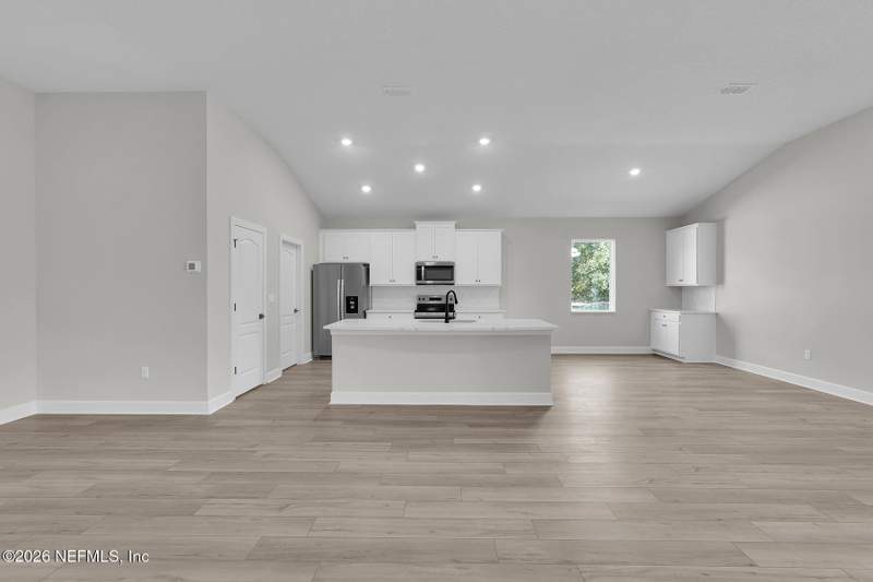 4 bedroom Single Family Residence at 12499 Big Juniper Drive, Villages Of Westport, Jacksonville — photo 4