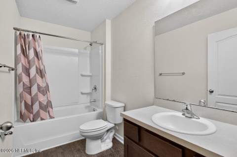 6260 Bucking Bronco Drive, Jacksonville FL - photo 17 of 63