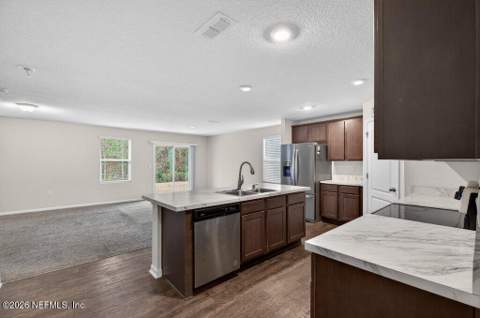 6260 Bucking Bronco Drive, Jacksonville FL - photo 18 of 63
