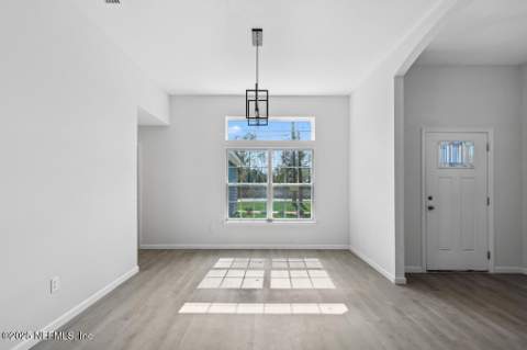 6894 Barney Road, Jacksonville FL - photo 8 of 37