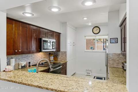 315 Scenic Point Lane, Fleming Island FL - photo 10 of 42